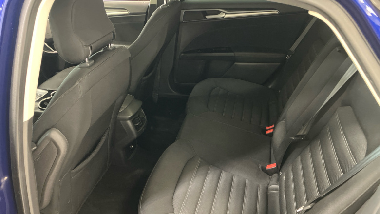Ford Mondeo 2.0 TDCi ECOnetic Zetec 5dr Diesel Hatchback
